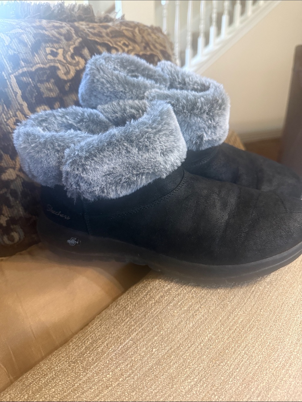 Skechers gogamat Black Suede Slip-On Ankle Slippers with Gray Faux-Fur Cuff